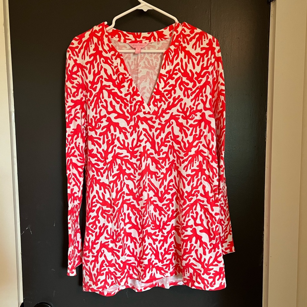 VGUC Lilly Pulitzer Odette Tunic in Island Coral Treasure-  Size M